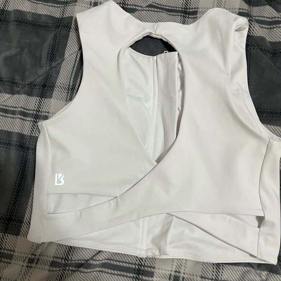 Buffbunny front zip sports bra - Picture 3 of 3